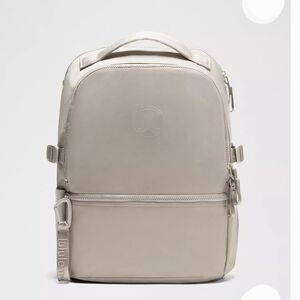LULULEMON New Crew Backpack. Warm Ash Grey. 22L